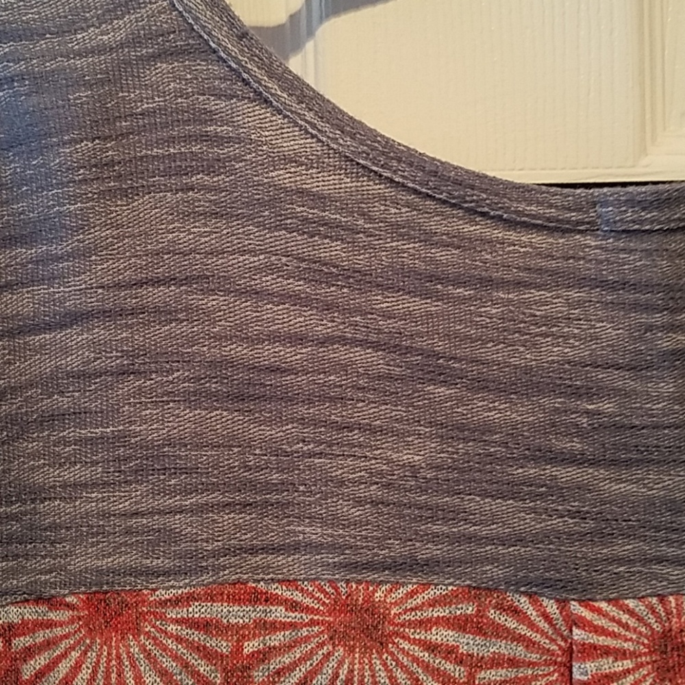 Tunic - Picture 5 of 5